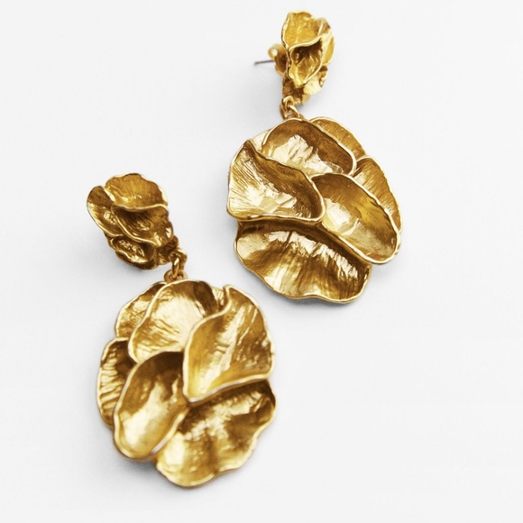 Zara Jewelry Zara New Floral Petal Drop Earrings Gold Poshmark